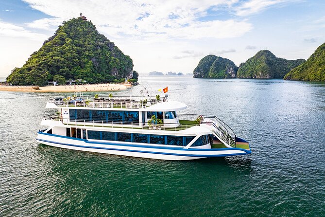 Halong Bay Luxury cruise Day trip: Buffet Lunch, Limousine bus - Titop Island, beach time, or the viewpoint