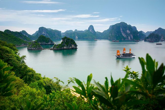 Halong Bay Luxury Cruise one day Tours - Titov Island, beach, and lookout