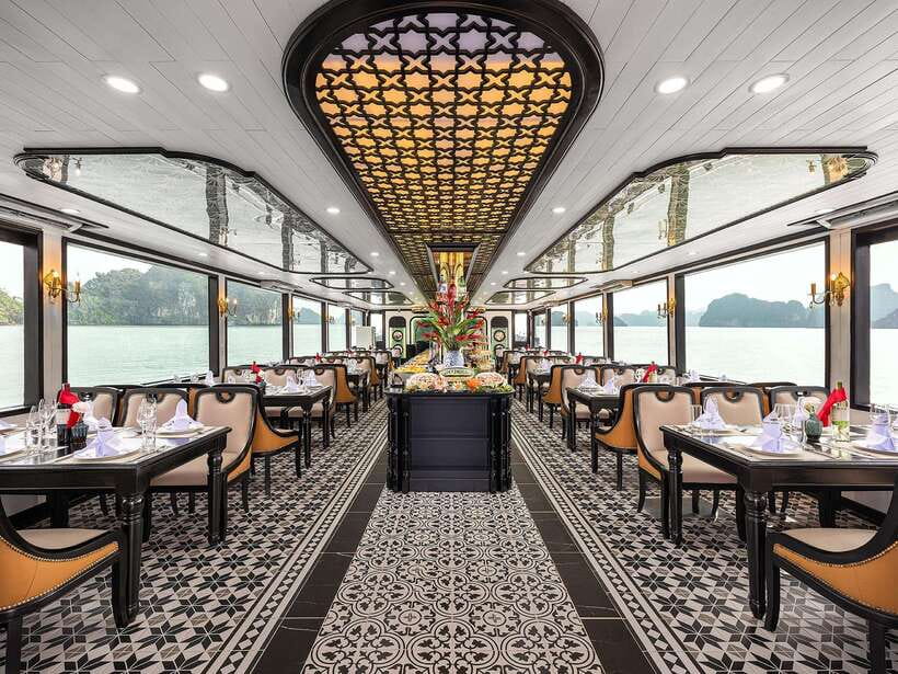 Halong Bay: Luxury Day Cruise with Buffet, Kayak, Swim - Buffet lunch among the limestone islands