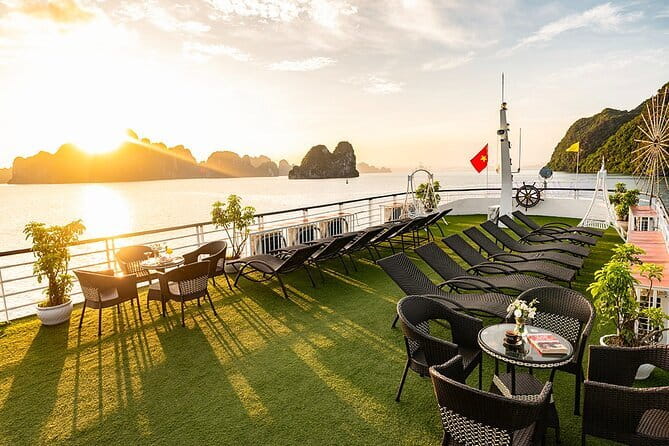 Halong Bay Shore Excursion 6 Hour Private Cruise from Cruise Port - Sung Sot Cave, Ha Long Bay’s big showpiece