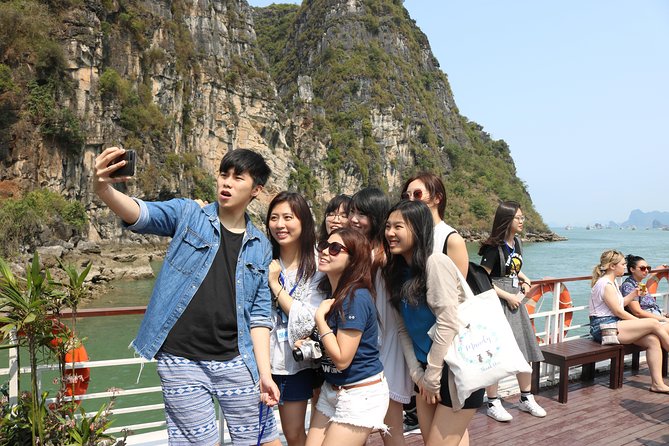 Halong Day Tour: Islands, Cave, Kayak. Lunch. Transfers - Ba Hang, kayak, or bamboo boat