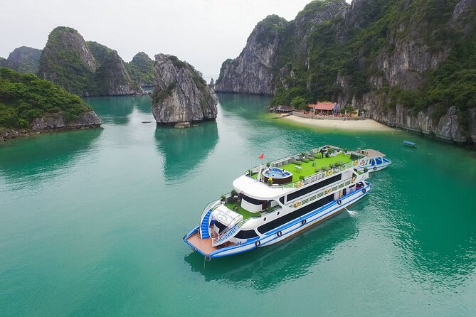 Halong Diamond Crusie- The most luxury daily Crusie in Halong Bay - Who will get the most from this itinerary