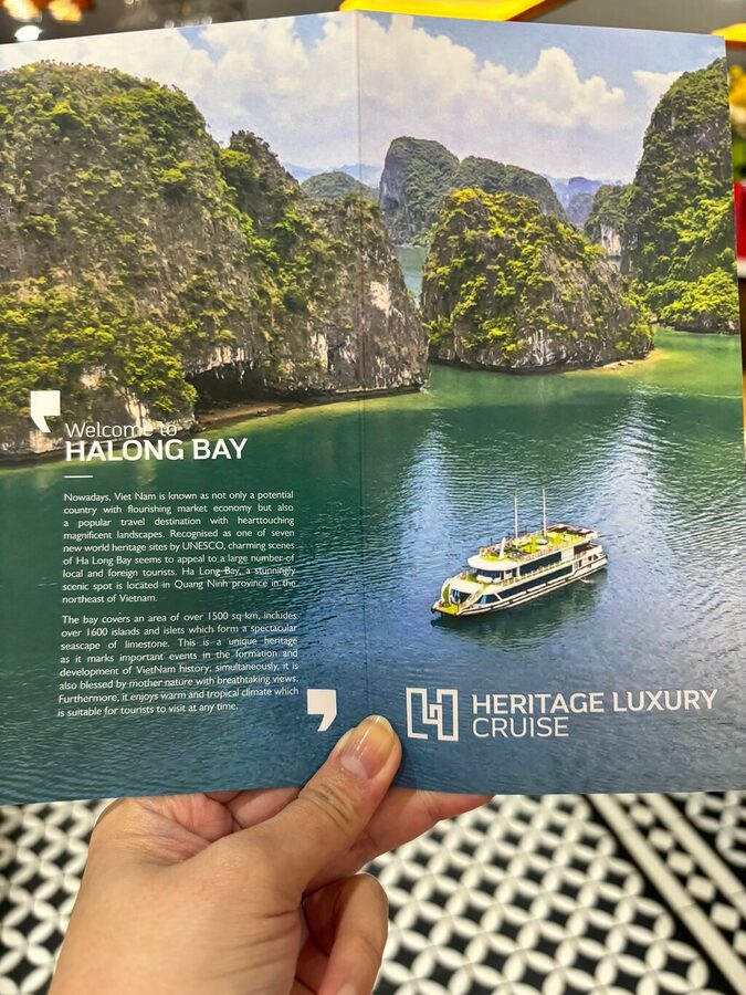 Halong Heritage Luxury Day Cruise-Buffet lunch&Limousine transfer - Sung Sot Cave and the stair climb