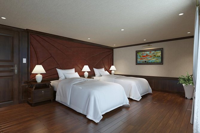 Halong Luxury Cruise 2D/1N: Kayaking, swimming, Titop island, Surprise cave - Boarding at noon and settling into your cabin