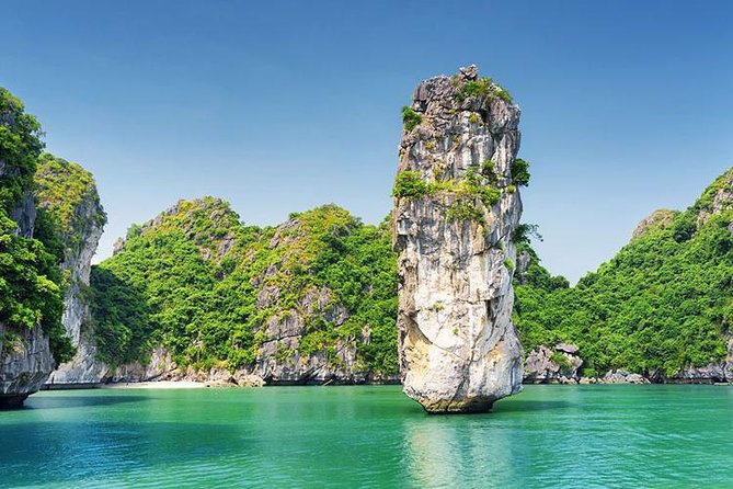 Halong Luxury Cruise Full Day Tour from Hanoi: All Inclusive - Ti Top Beach, a pretty stop with limited space