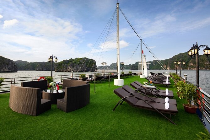 Halong Pandora 5 Star Cruise 2D1N-All Inclusive, cave, transfer - Morning views and the rush to leave