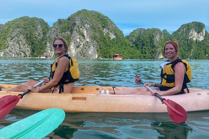 Halong Royal Palace Cruise 2 days - Fighting Chicken Rock and the final cruise