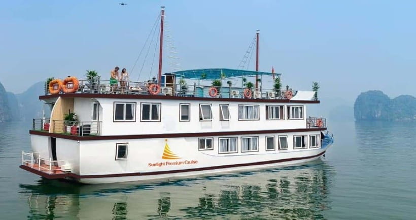 Hanoi: 2-Day Ha Long and Lan Ha Bay Cruise with Kayaking - Sunset, spring rolls, and the evening on board