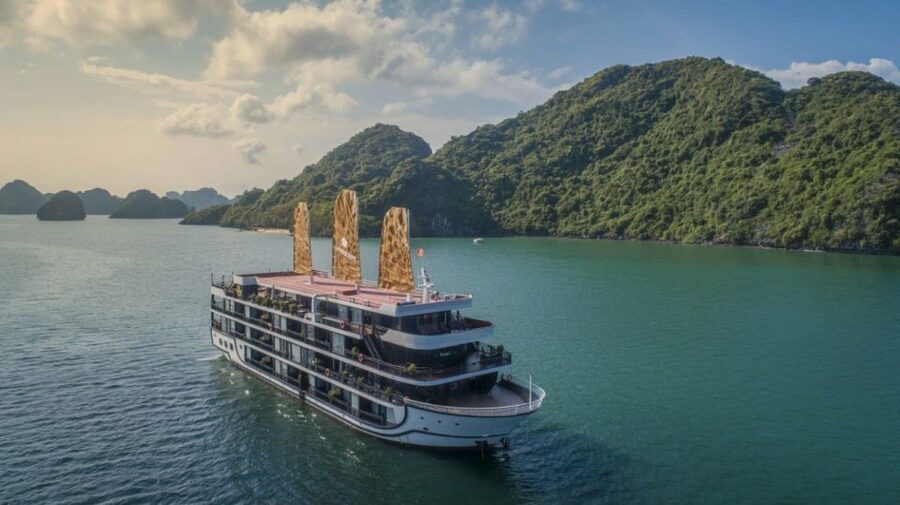 Hanoi: 2-Day Halong & Lan Ha Bay 5-Star Cruise with Balcony - Morning tai chi and the second-day outing