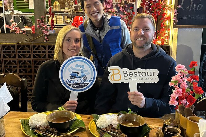 Hanoi After Dark Vespa Tour (4 hours): Street Food & Night Vibes - Truc Bach and Hanoi’s many kinds of pho