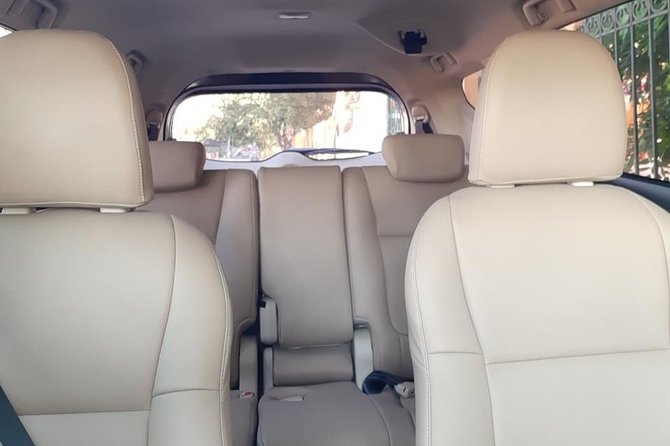 Hanoi Airport and Hanoi City Private Transfer - The one-hour ride into Hanoi