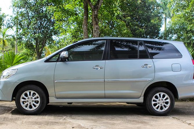 Hanoi Airport Pick-up (Private Ride From Hanoi Airport to Hotels) - The 40 to 45 minute drive into central Hanoi