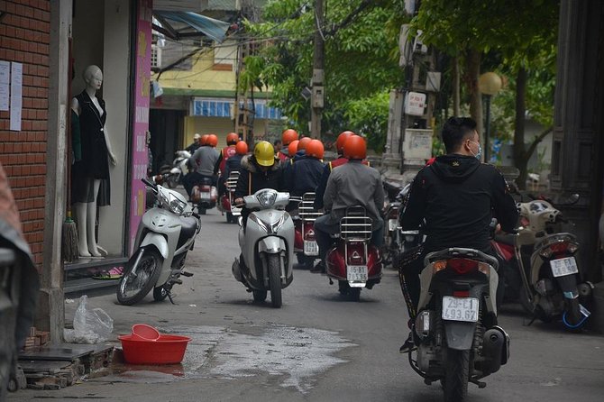Hanoi Back Streets Vespa Tours: Hanoi Insider Vintage Vespa Tour - Markets, alleys, and the Reunification Railway