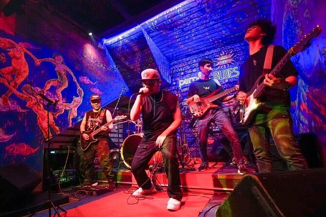 Hanoi Bar-Pub Experience Nightlife With Local Expert - The possible weekend club upgrade