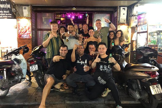 Hanoi Bar-Pub Experience Nightlife With Local Expert - Four bars, one moving night