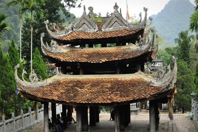 Hanoi City Half Day Private Tour included train street, meals - Ma May Street and Hanoi’s old houses