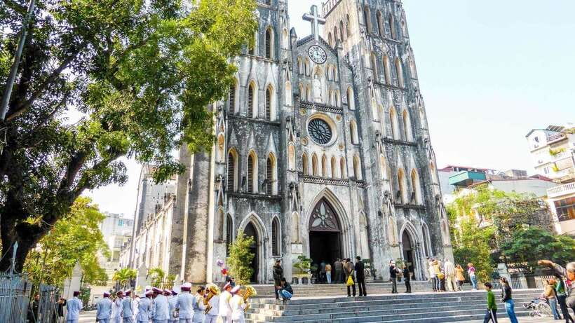 Hanoi: City Highlights Tour with Train Street & Hidden Gems - Who should book this Hanoi tour?