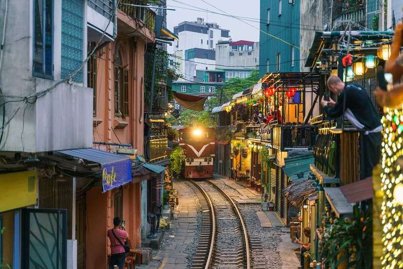 Hanoi: City Highlights Tour with Train Street & Hidden Gems - Why Train Street makes this tour memorable