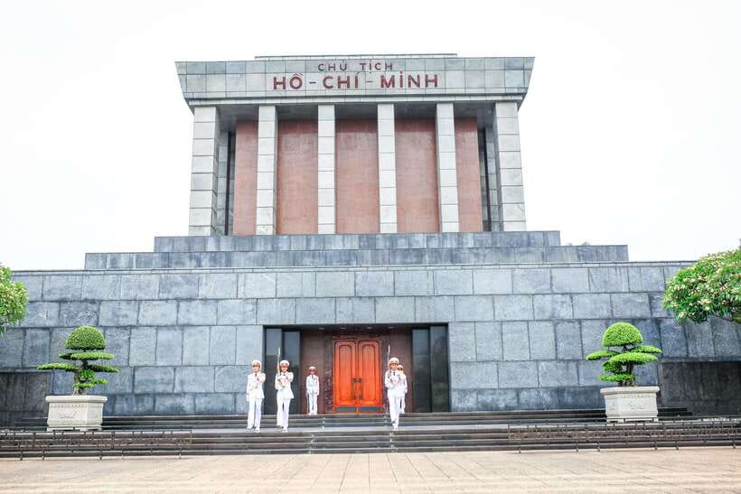 Hanoi: City Highlights Tour with Train Street & Hidden Gems - Ho Chi Minh Mausoleum and the One Pillar Pagoda