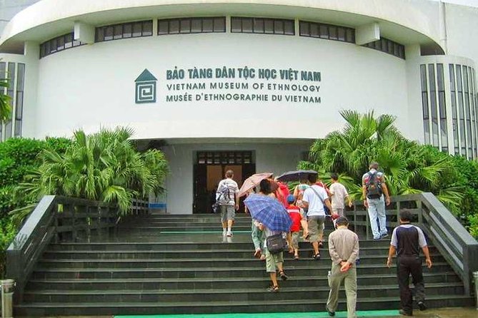 Hanoi City Tour 1 Day - Bat Trang brings the day down to village craft