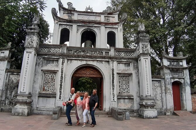 Hanoi City Tour Full Day - The Ho Chi Minh complex and One Pillar Pagoda