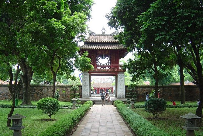 Hanoi City Tour Full Day ALL IN ONE - ALL INCLUDED - Tran Quoc Pagoda and Hanoi’s Buddhist roots