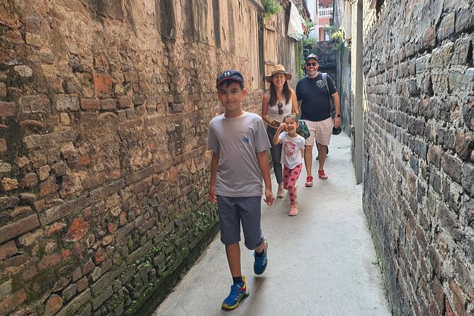 Hanoi City Tour : Hanoi Highlights and Hidden Gems - Temple of Literature: Hanoi’s calm opening