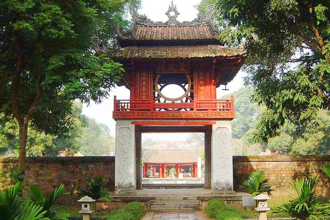 Hanoi City Tour: Private Half-Day to Hidden Corners &Train Street - Why this half-day route works in Hanoi
