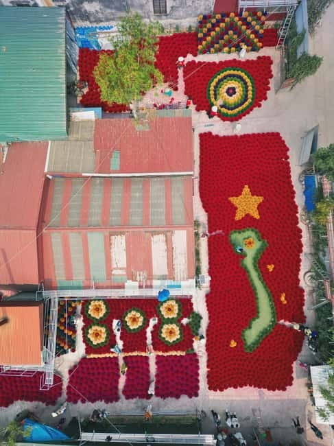 Hanoi: Conical Hat Village & Incense Village SMALL GROUP - Who should book this experience