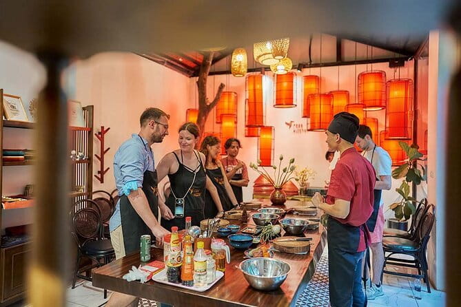 Hanoi: Cook 2–5 Vietnamese Dishes With Traditional Tea Ceremony - Arriving at Rose Kitchen in Ba Đình