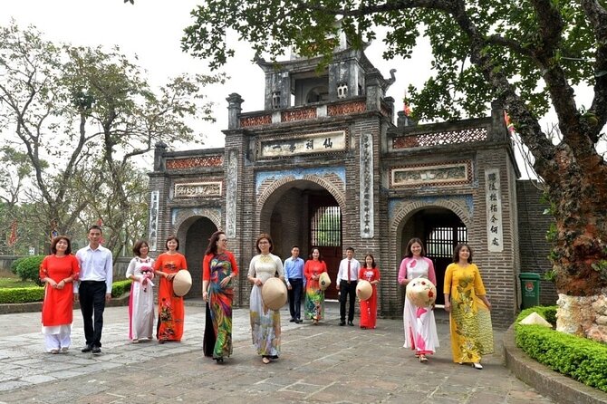 Hanoi Countryside Half-day Jeep Tour: Historical Co Loa & Fun - Exploring Co Loa’s spiral ramparts and early capital story