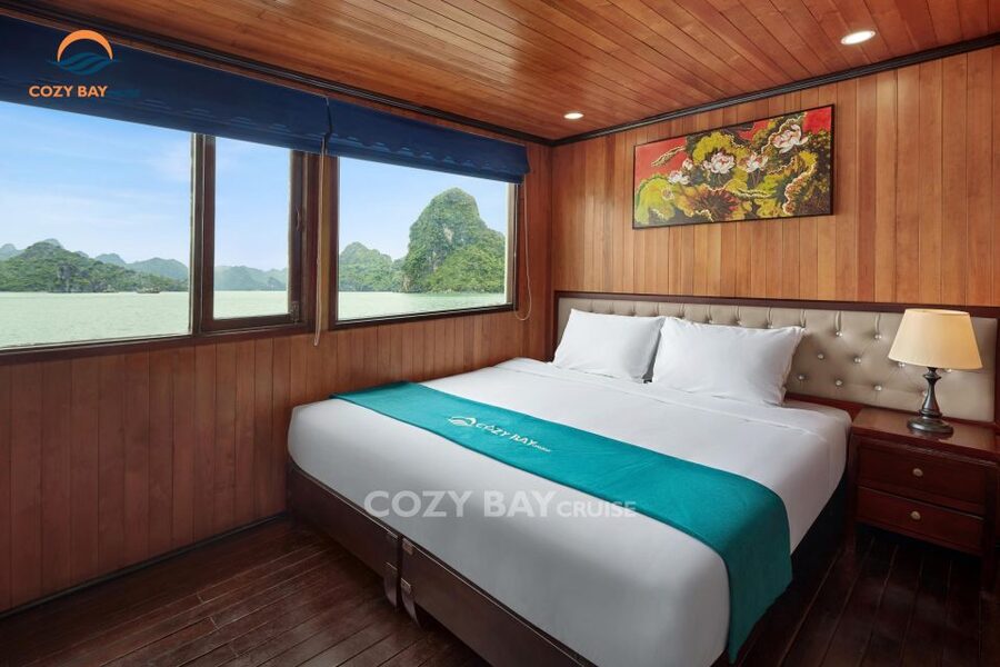 Hanoi: Cozy Halong Bay Overnight Cruise with Meals - Sunset, spring rolls, and a night on the boat
