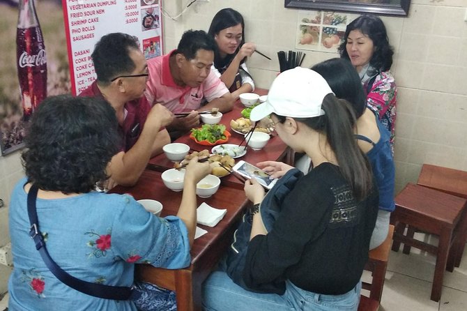 HANOI CULTURAL DISCOVERY TOUR ( "5 in 1" 4 hours - Special Package!) - The Old City Gate and Hanoia Ma May