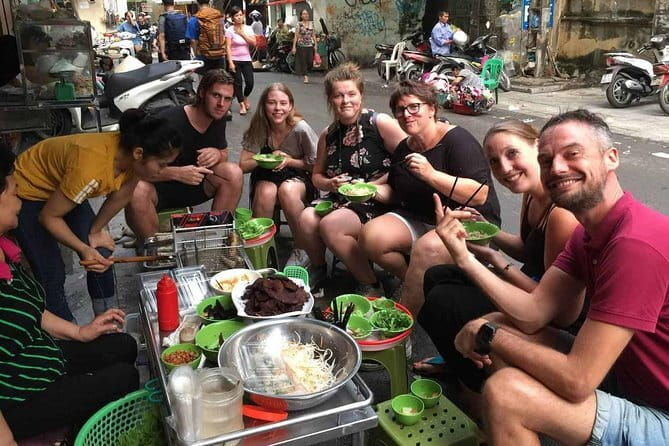 Hanoi Customized Street Food Walk with Train Street Experience - What $28 gets you in practical terms