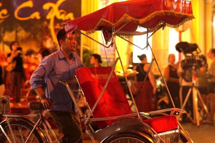 Hanoi: Cyclo the Old Quarter and Egg Coffee Tour - Should you book the cyclo and egg coffee tour?
