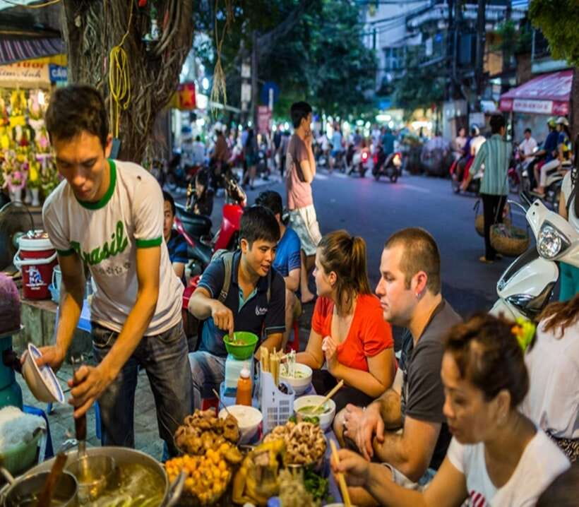 Hanoi: Eat Like a Local Small Group Street Food Tour - The dishes you might taste
