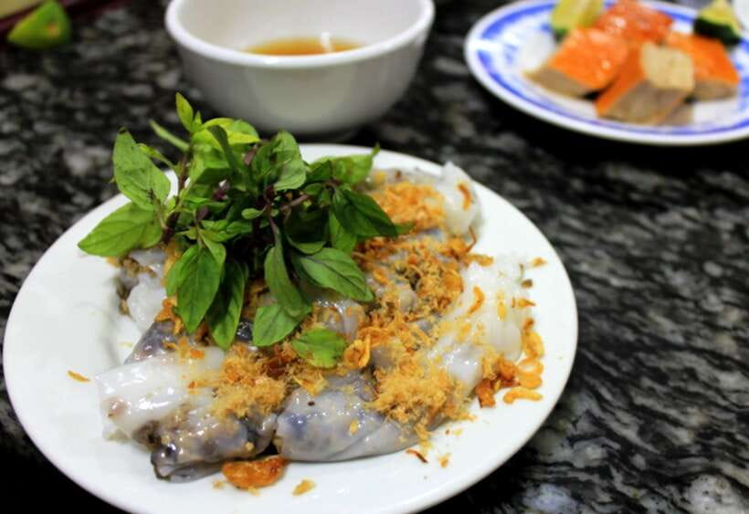 Hanoi: Eat Like a Local Small Group Street Food Tour - Why the guide matters more than the menu
