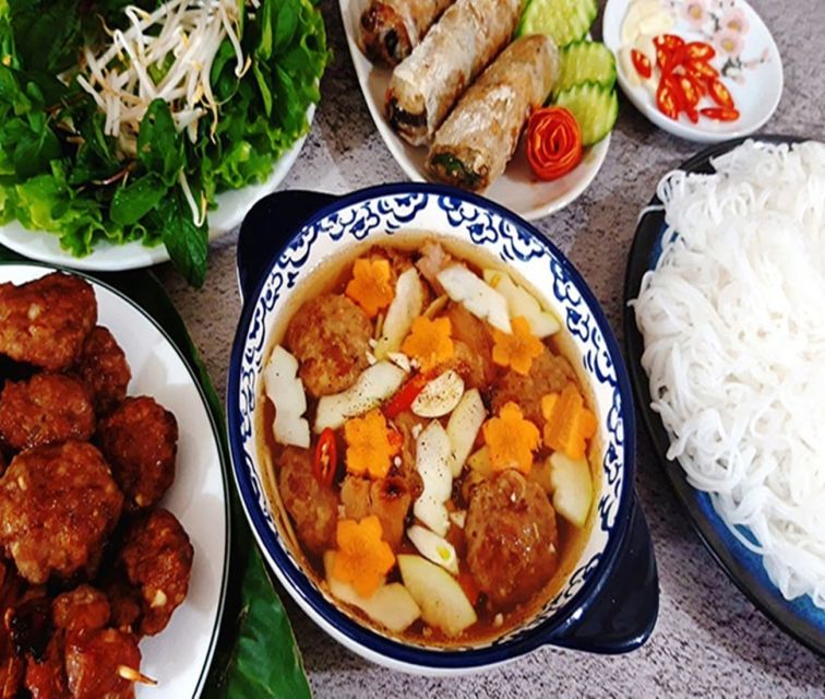 Hanoi: Eat Like a Local Small Group Street Food Tour - Is $24 a fair price?