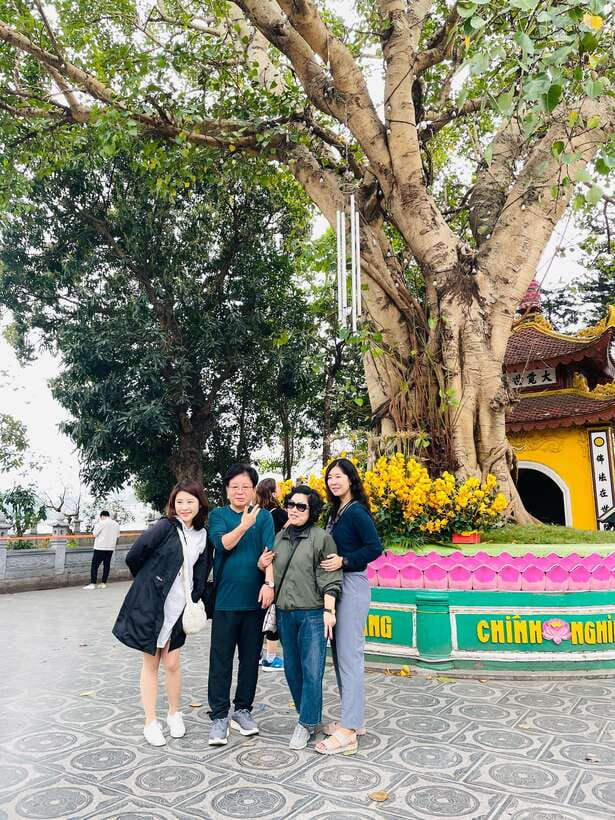 Hanoi Exclusive Craft Beer Bus: Cultural Sightseeing Tour - What $32 buys you