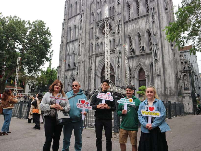 Hanoi Exclusive Craft Beer Bus: Cultural Sightseeing Tour - St. Joseph Cathedral and Hanoi’s French-era center