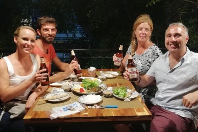 Hanoi Food & Train Street Tour - Six to eight tastings, with some flexibility