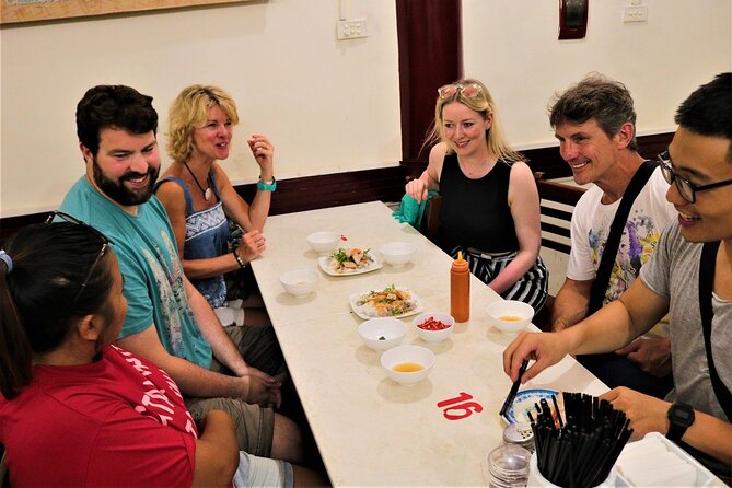 HaNoi Foodie Tour - Mini Class Coffee - What the guide adds beyond the food