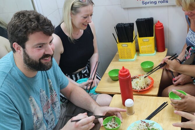 HaNoi Foodie Tour - Mini Class Coffee - Learning phin coffee and egg coffee