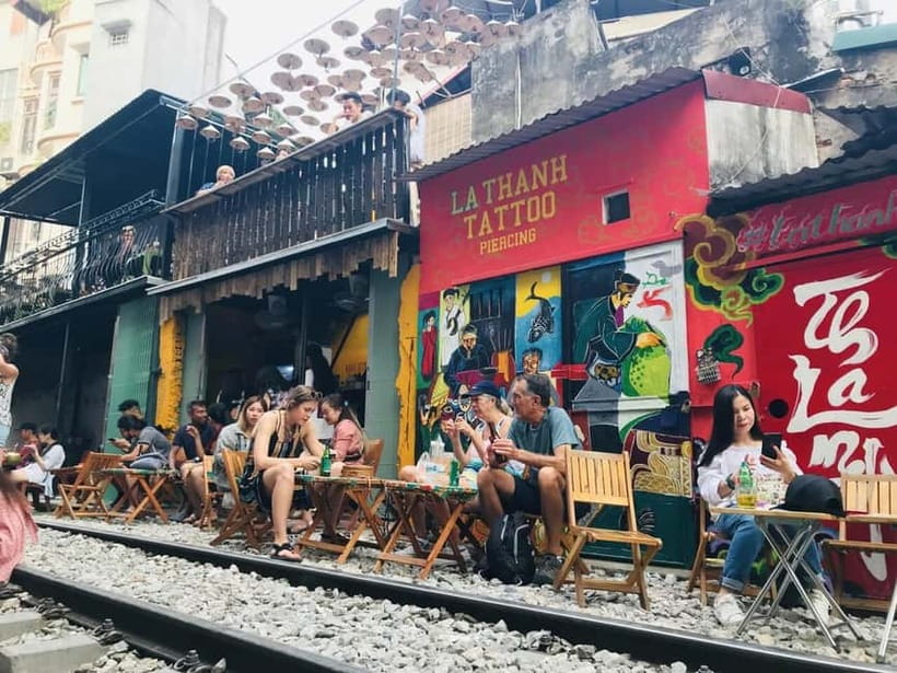 Hanoi: Full-day or Half-day Hanoi City Tour - Guides, drivers, and group size