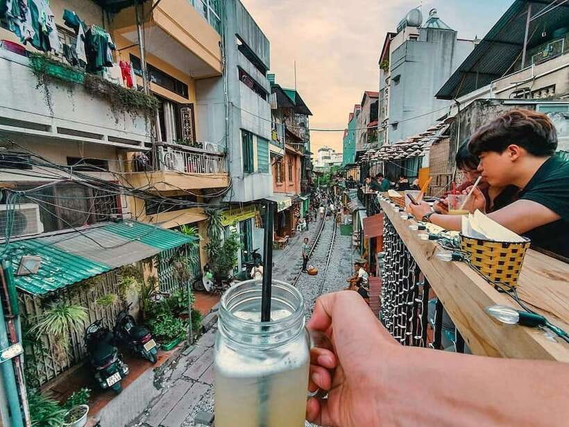 Hanoi: Guided Food Tour with Train Street Visit - Sticky rice ice cream gives the route a sweet finish