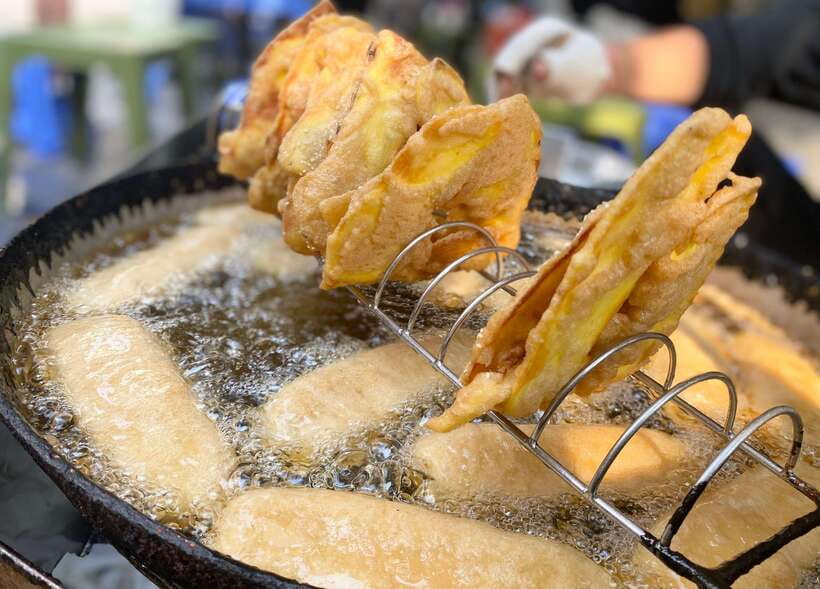 Hanoi: Guided Street Food Tour with Train Street Experience - Practical tips for getting more from the tour