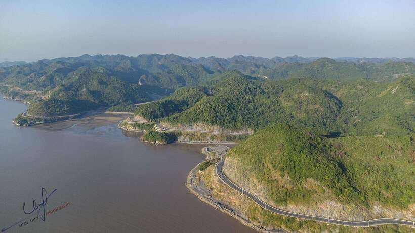 Hanoi: Ha Long Bay & CatBa Island 3-Day with Boutique Cruise - Day 1: From Hanoi to the limestone islands