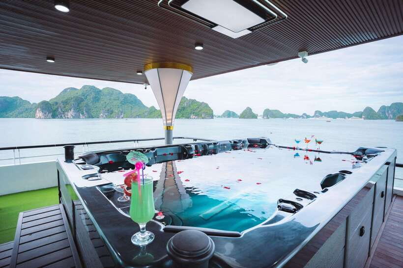 Hanoi: Ha Long Bay Day Tour - Apollo Cruise, Jacuzzi, Buffet - Key points to know before booking