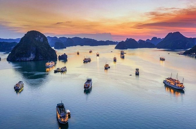 Hanoi - Ha Long Luxury Day Cruise with Kayak & Cave Adventure - Lunch on board: buffet or set menu
