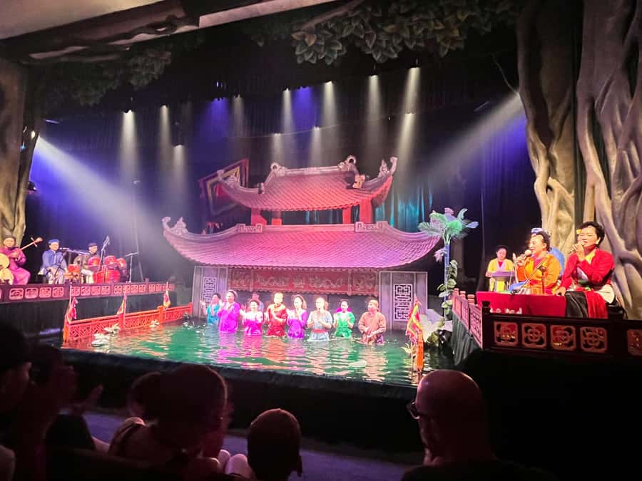 Hanoi: Half-Day City Tour with Thang Long Water Puppet Show - What this half-day Hanoi outing really covers